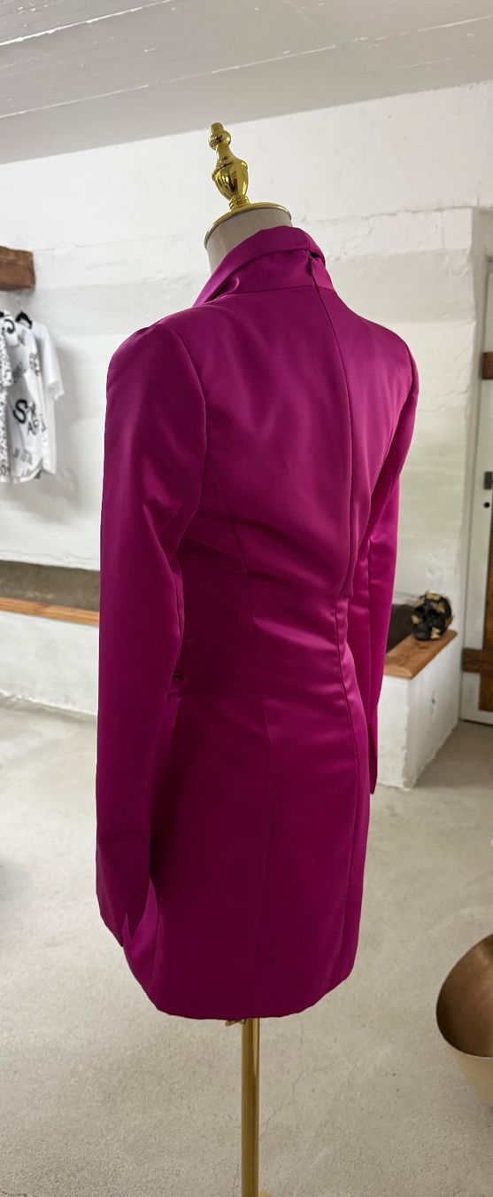 Zara Robes: Blazer Kleid Zara – Neuf avec emballage d'origine à Lutzenberg par Schatzkiste88 3