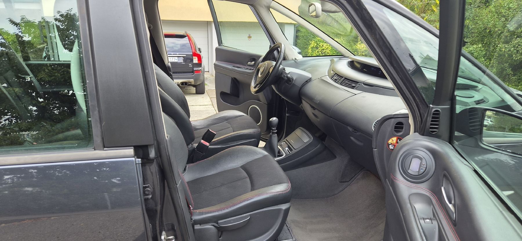 Renault Autos: RENAULT ESPACE 2.0 DCI – D'occasion à Dietlikon par svajc80 4