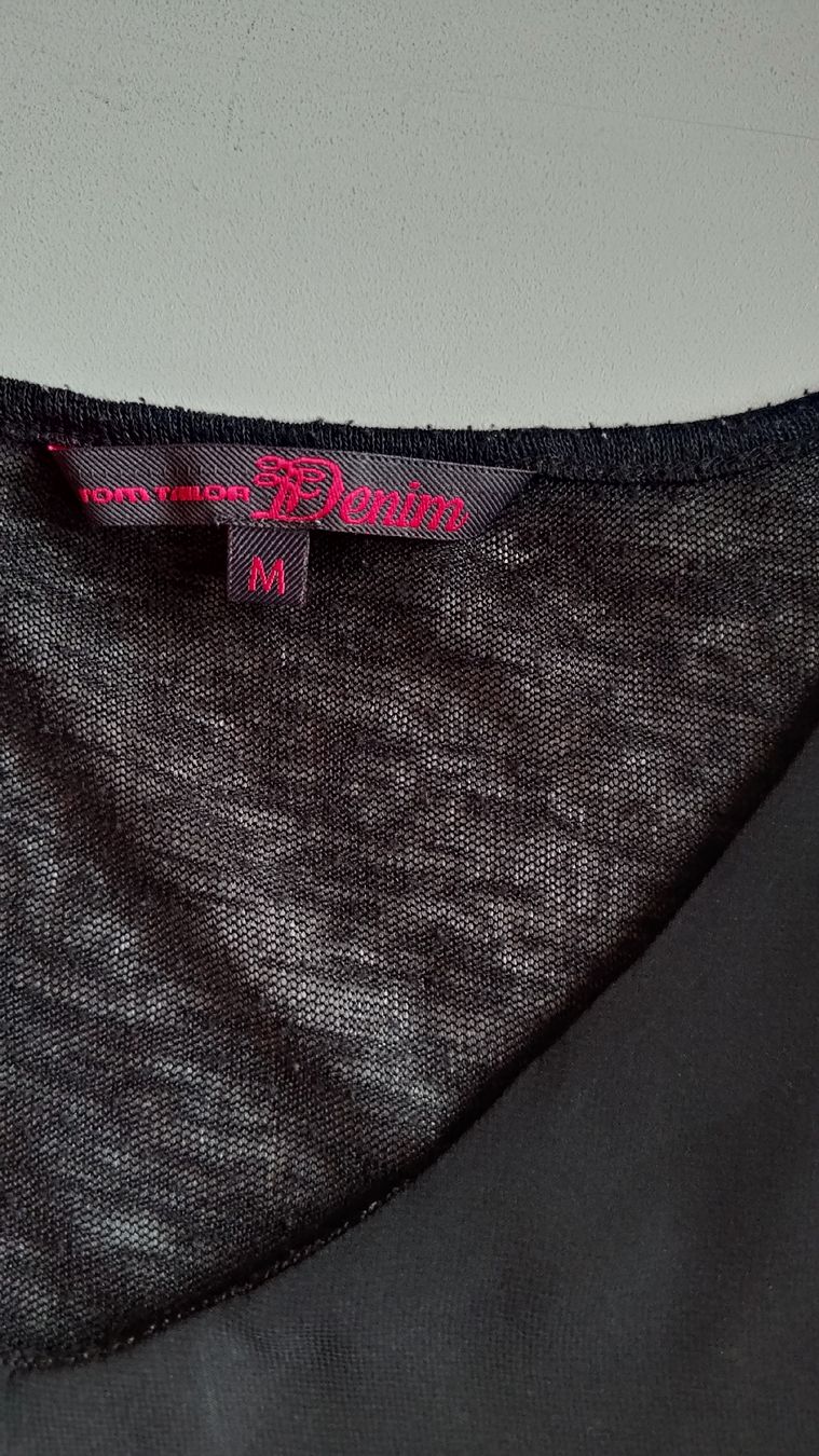 Leibchen & Hosen: Tom Tailor – Gebraucht aus Poschiavo von Linuzzo80 1