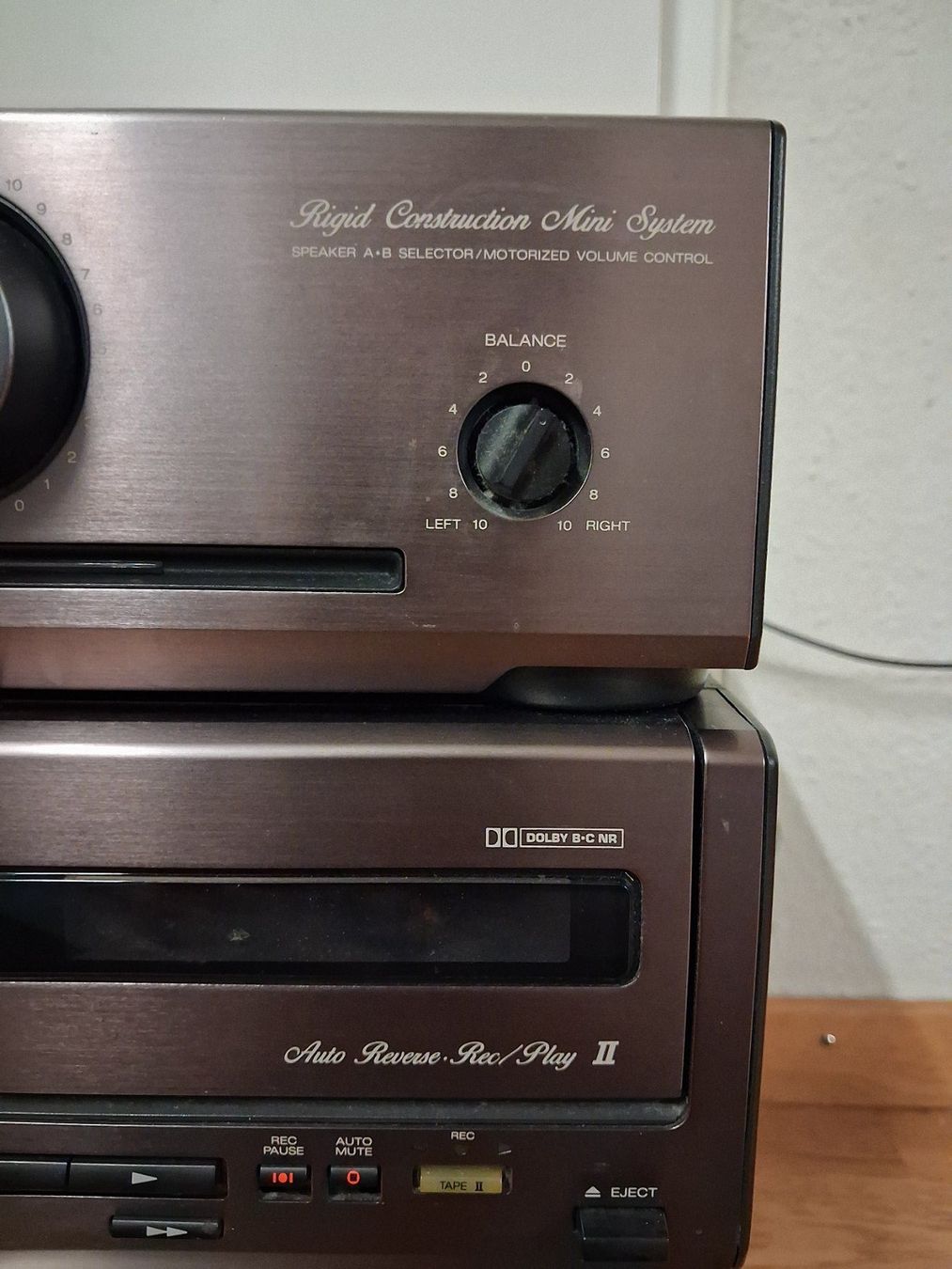 Radio: Akai Rigid Construction Mini System Hi-Fi Anlage – Usato da Bern venduto da Josef1903 1