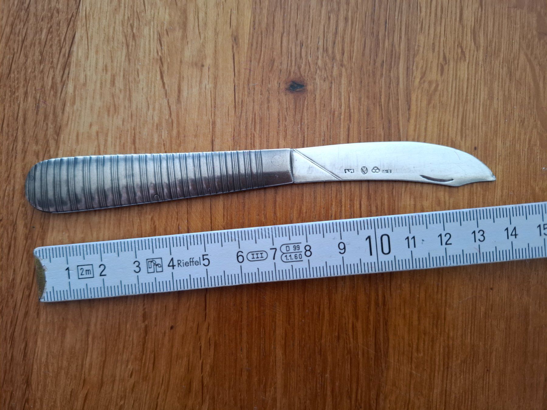 Couteaux de poche: Antikes Silber-Sackmesser aus Schweden – D'occasion à Zürich par Loubol