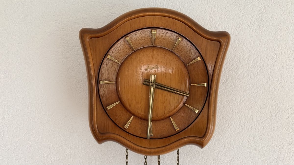 Junghans Orologi: Pendeluhr, original JUNGHANS, Wanduhr (mit Scammer-Warnung) – Usato da Walkringen venduto da Flyover