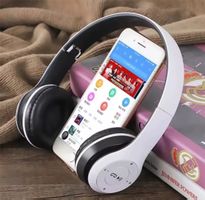 Kopfhörer Over-Ear weiss Bluetooth neuwertig