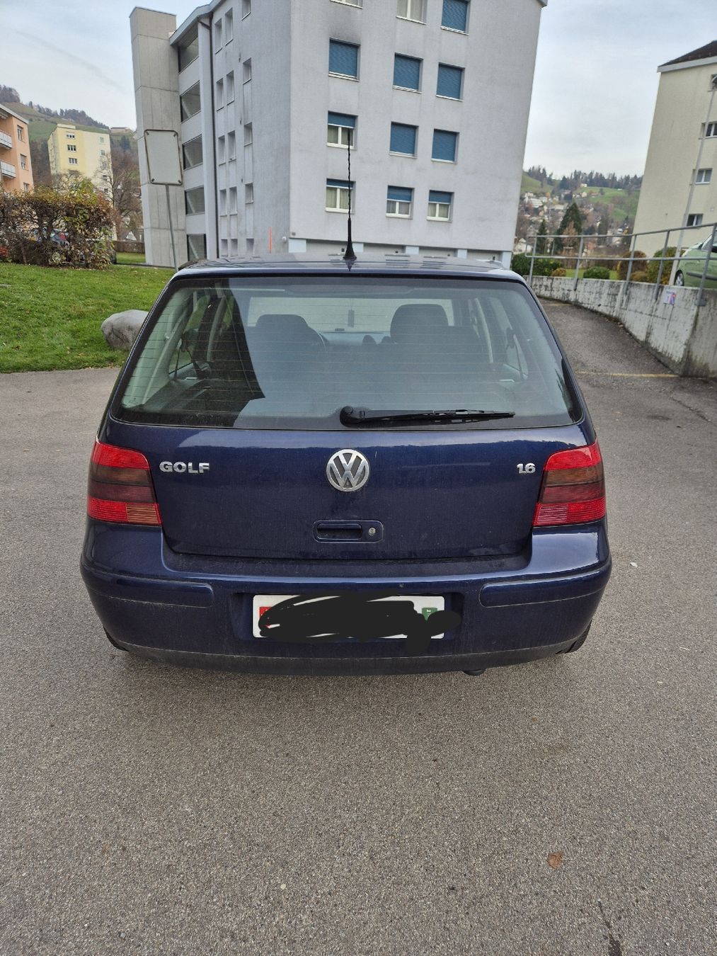 VW Autos: VW Golf 4 1.6 16v – D'occasion à Wattwil par MeGa.95 3