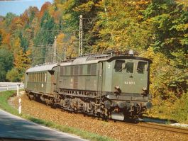 E-Personenzuglokomotive 144 507-1, der Db, früher DRG E 44 1