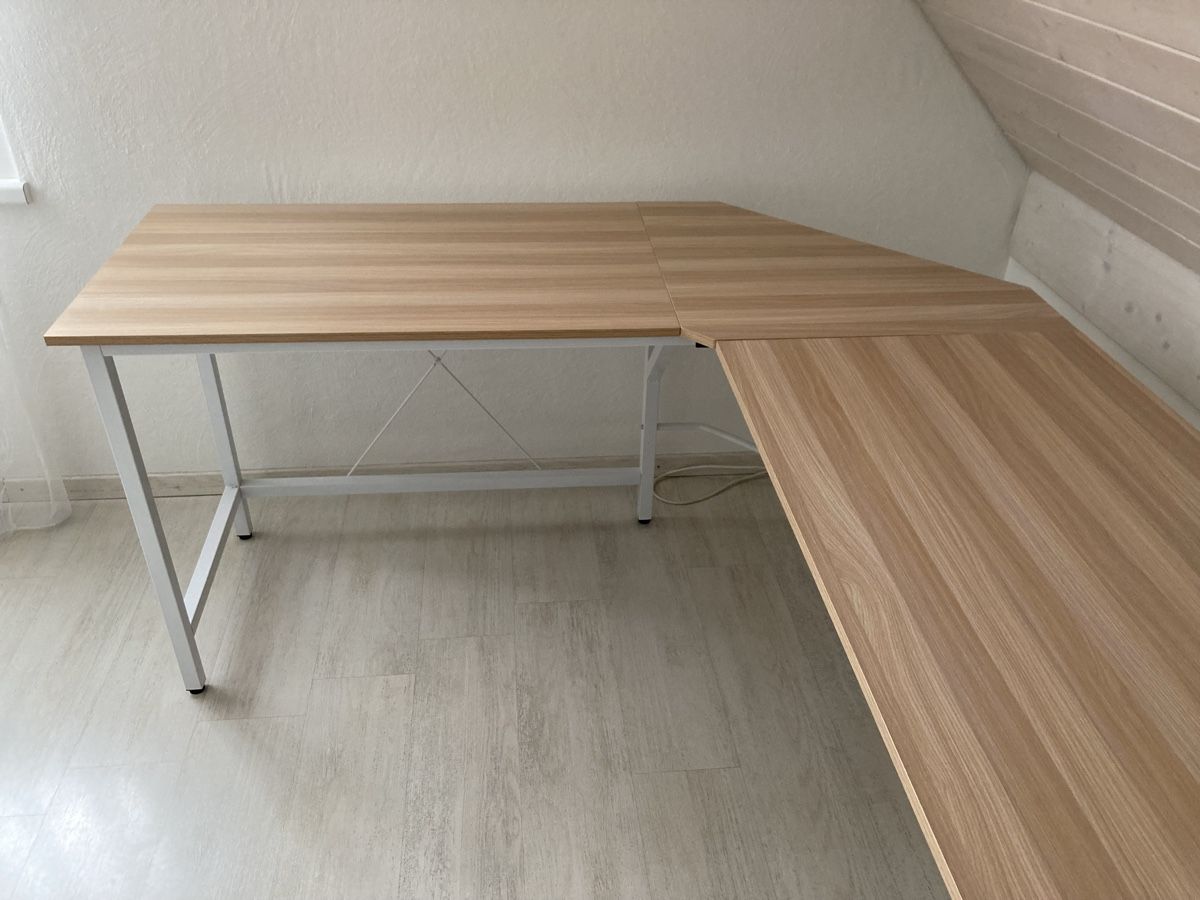 Tavoli: Schöner Ecktisch – Usato da Steinmaur venduto da Poleni 4