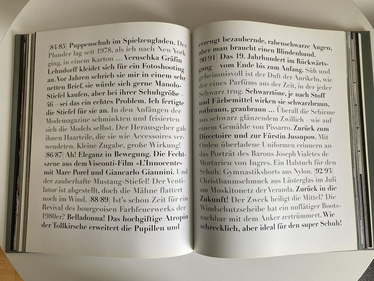 Libri: Manolo Blahnik - Eric Bomann - Buch - Neuwertig – Nuovo (secondo la descrizione) da Zwingen venduto da Kult2000 5