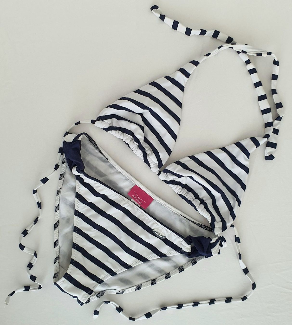 Costumi da bagno & Bikini: Venice Beach Triangel-Bikini in Maritim-Look – Usato da Weiach venduto da sim_8s27 1
