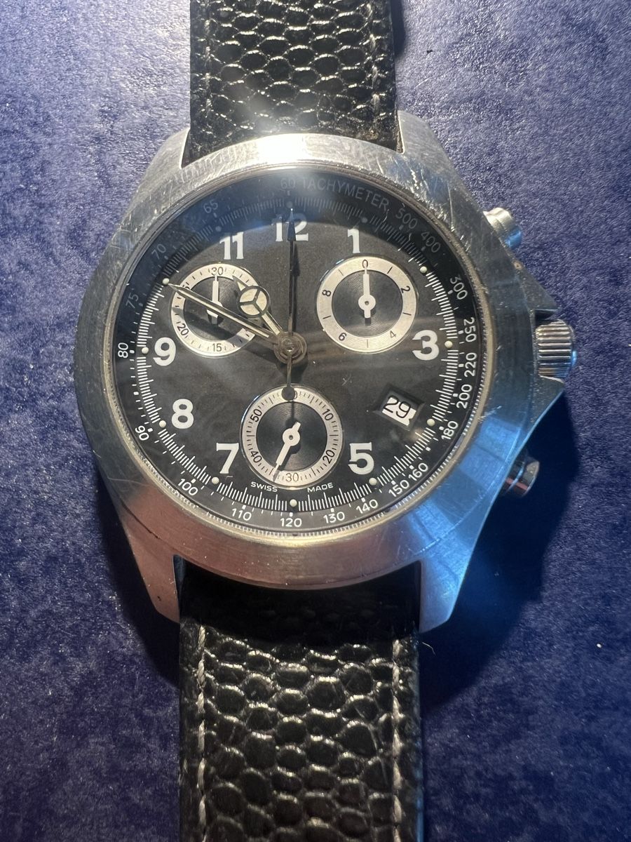 Hamilton Orologi: Hamilton Kaki Field Chronograph – Usato da Laufen venduto da groove60