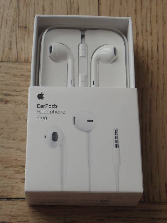 Apple Kopfhörer: Apple Earpods – Gebraucht aus Bern von korpuskel 2