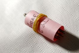 Röhre / Tube / Vacuum-Tube PRIMAR 6AL6 / 6 AL 6, aus UK