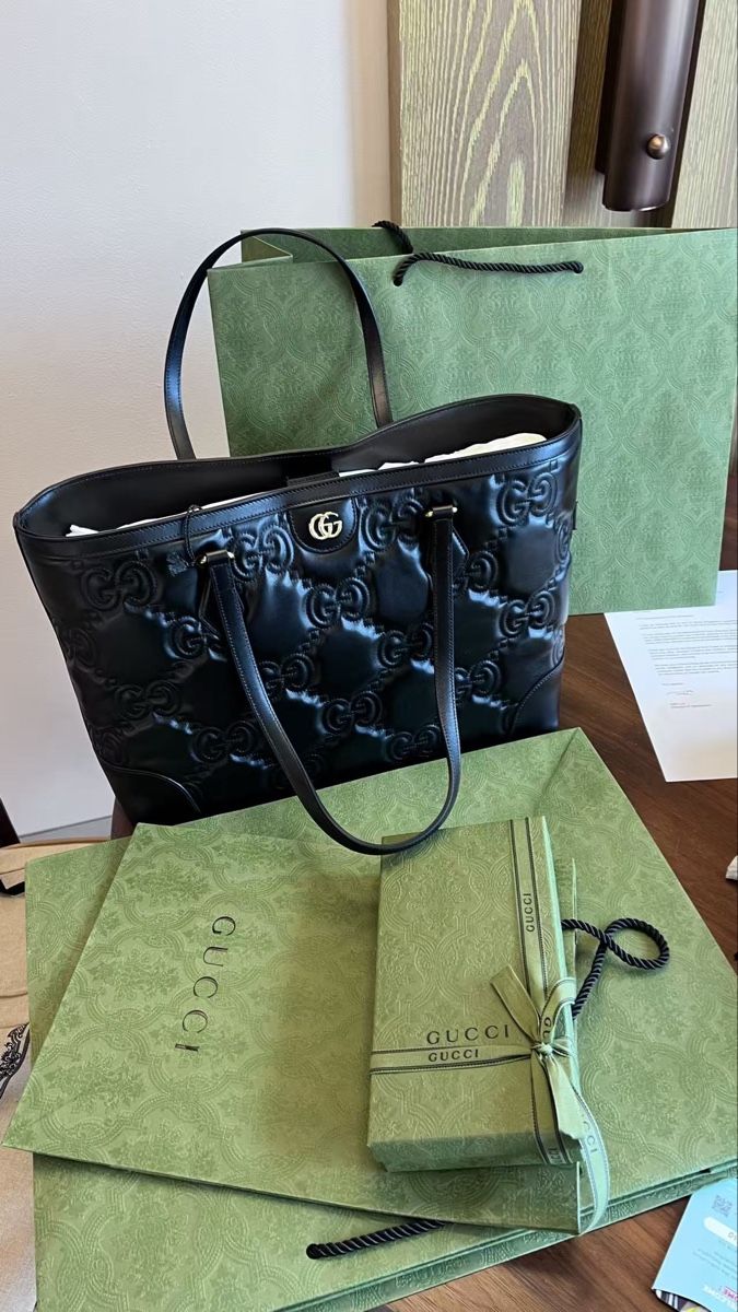 Gucci Borse da donna: Gucci tote leather bag – Usato da Grosshöchstetten venduto da 532299487