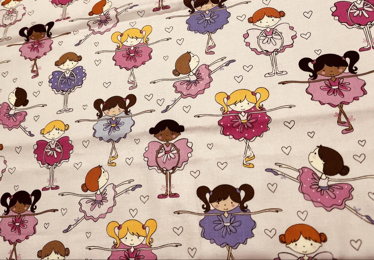Tessuti: Patchworkstoff tanzende Mädchen – Nuovo (secondo la descrizione) da Seuzach venduto da KreativmitStoff 2