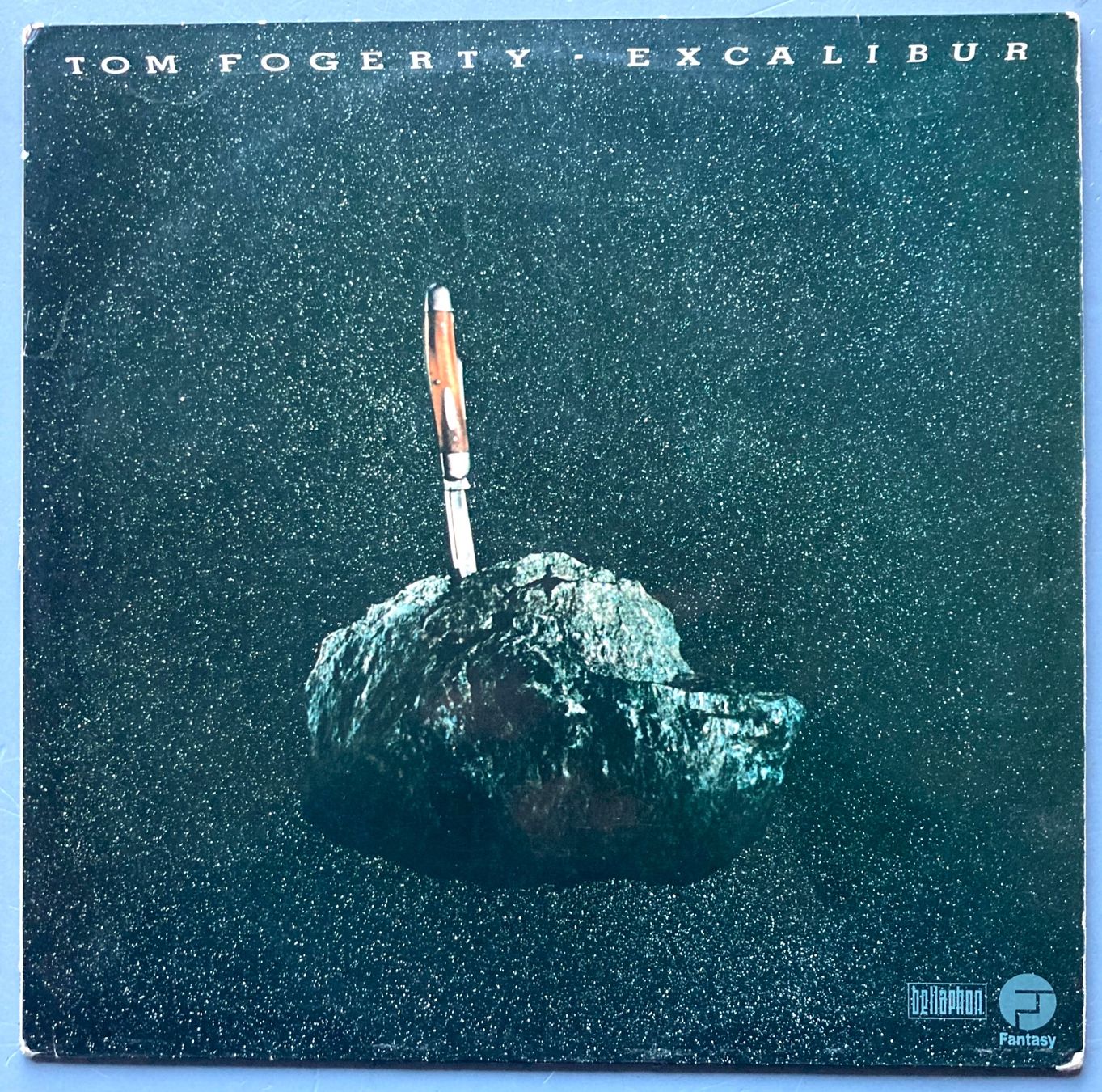 Dischi in vinile: TOM FOGERTY - EXCALIBUR – Usato da Poliez-Pittet venduto da Newtown-Records