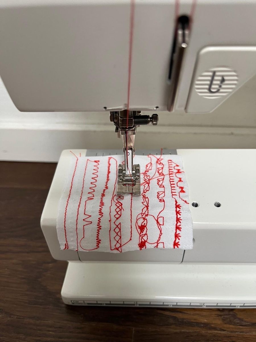 Bernina Macchine da cucire: Nähmaschine Bernina 1070 – Usato da Dietikon venduto da rex_y789 1