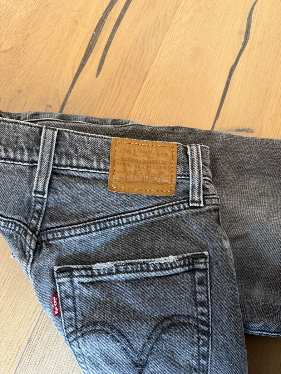 Levi's Jeans: Levi's Ribcage Straight Ankle Jeans – Gebraucht aus Bubendorf von str_b80p 2