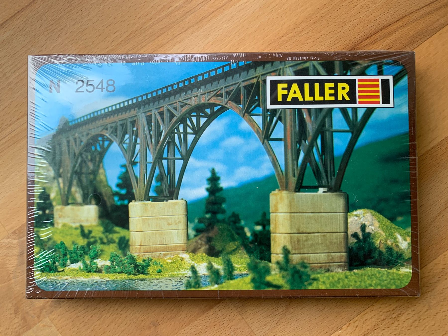 Faller Modellini di ferrovie: Brückenpfeiler von Faller 2548 – Nuovo e nell'imballaggio originale da Belp venduto da capowiga