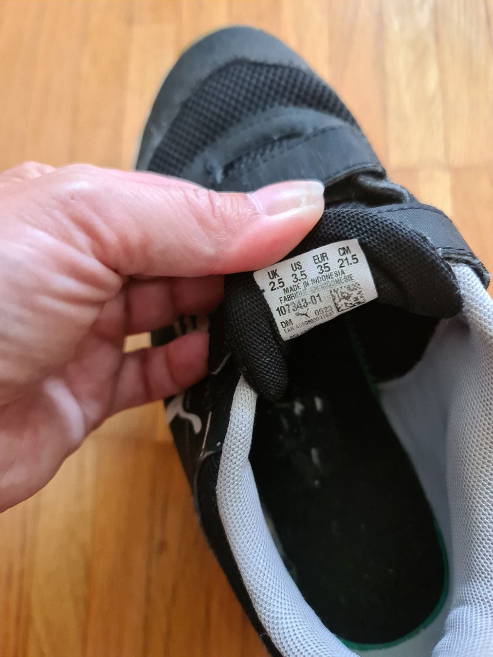Puma Scarpe per ragazzi: Puma Hallenschuhe Klettverschluss Grösse 35 – Usato da Emmenbrücke venduto da gatasalvache 5