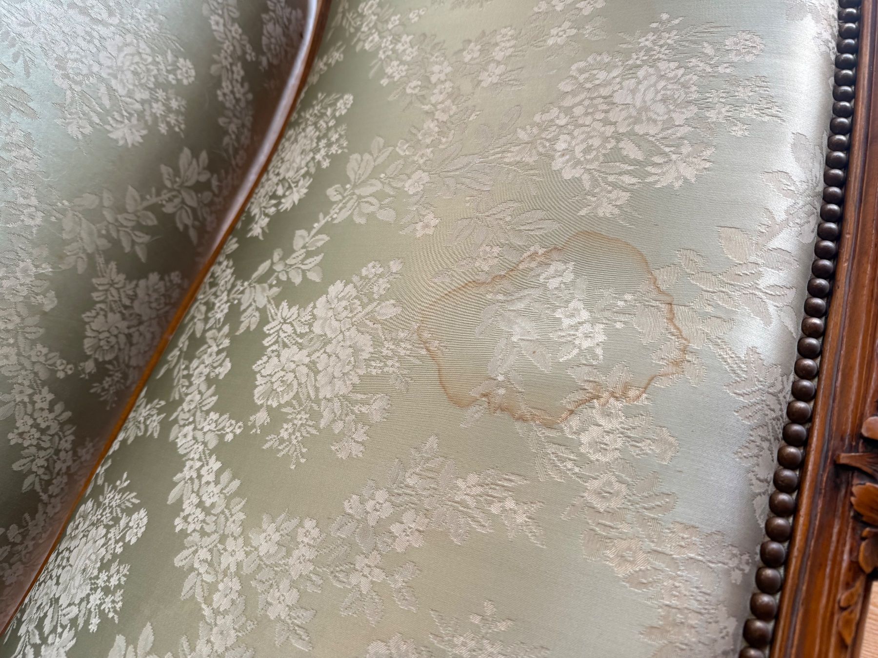 Divani: schönes antikes Sofa – Usato da Wildhaus venduto da bor_nlx6 4