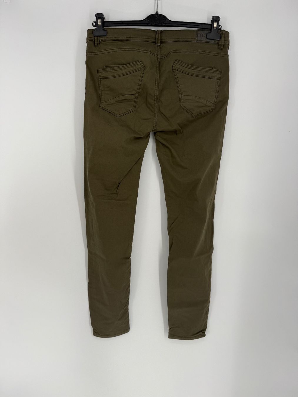Pantaloni: Stoffhose/ Jeans Gr. 40 von Chicorée – Usato da Auenstein venduto da moin. 1