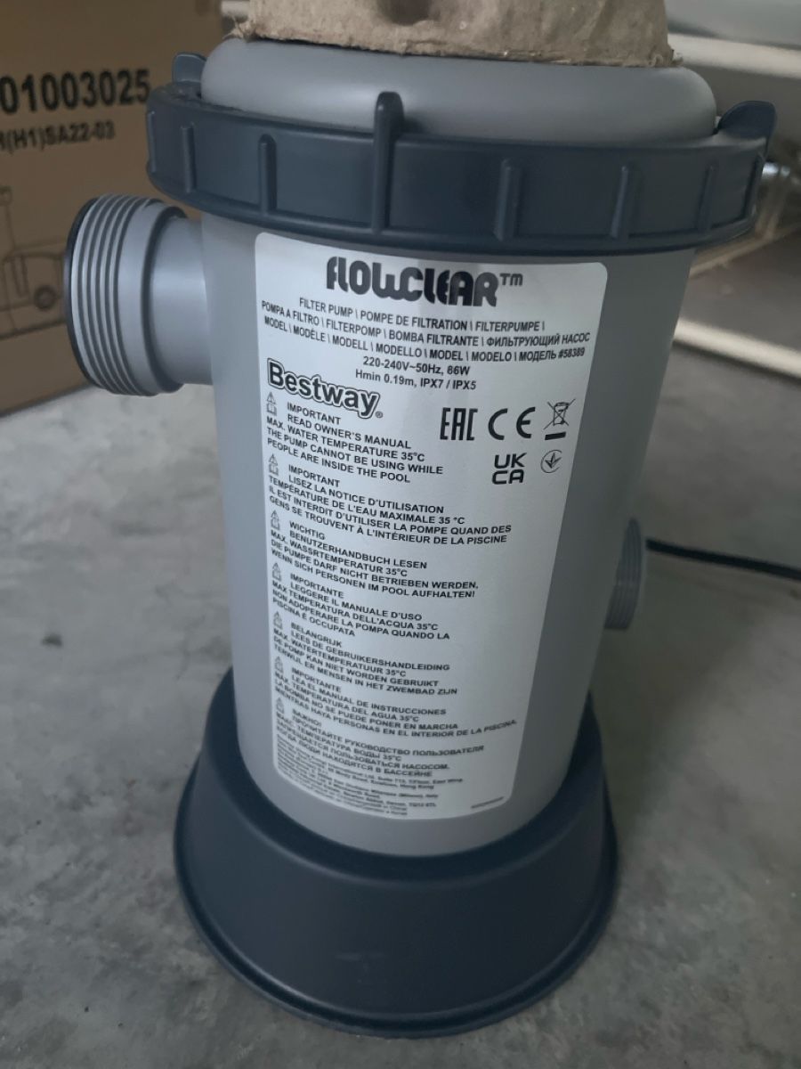 Bestway Riscaldamento: Neue Poolpumpe mit Filter – Nuovo (secondo la descrizione) da Niederlenz venduto da Markus-74 2
