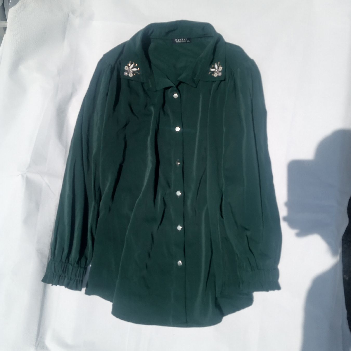 Camicette: Meraki Bluse grün mit Strass Gr. 2XL – Usato da Luzern venduto da toenu23 1