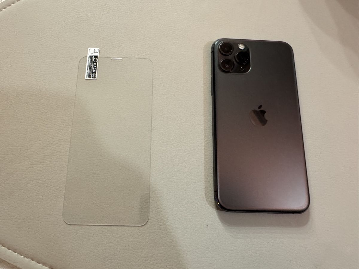 Apple Handys / Smartphones: Apple iPhone 11 Pro 256 GB – Gebraucht aus Hünenberg von pkr_7myh 1