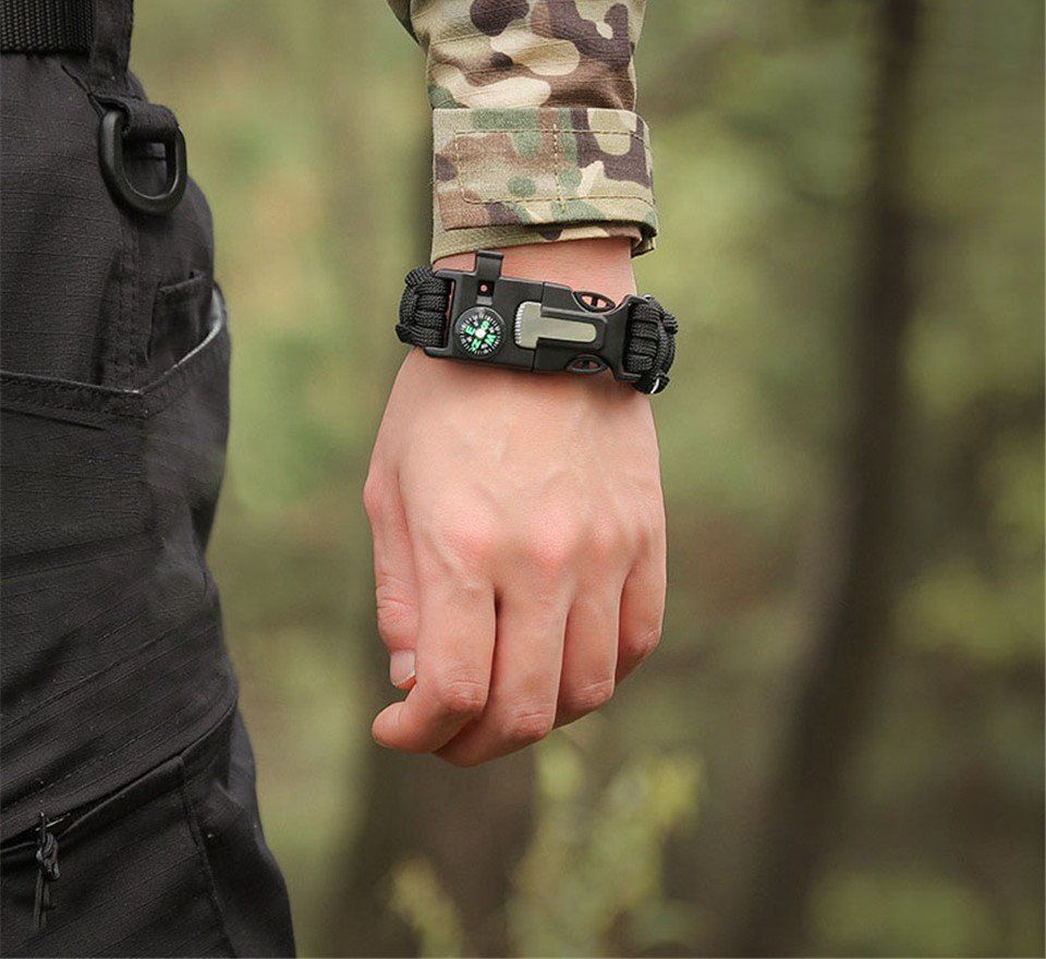 Bracciali & Braccialetti: Überlebensarmband – Nuovo (secondo la descrizione) da Zürich venduto da Sarameier 1
