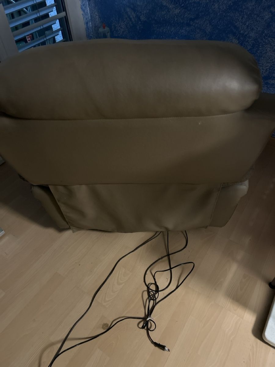 Sessel: Sessel Leder elektrisch – Gebraucht aus Brunnadern von joggeli6 1