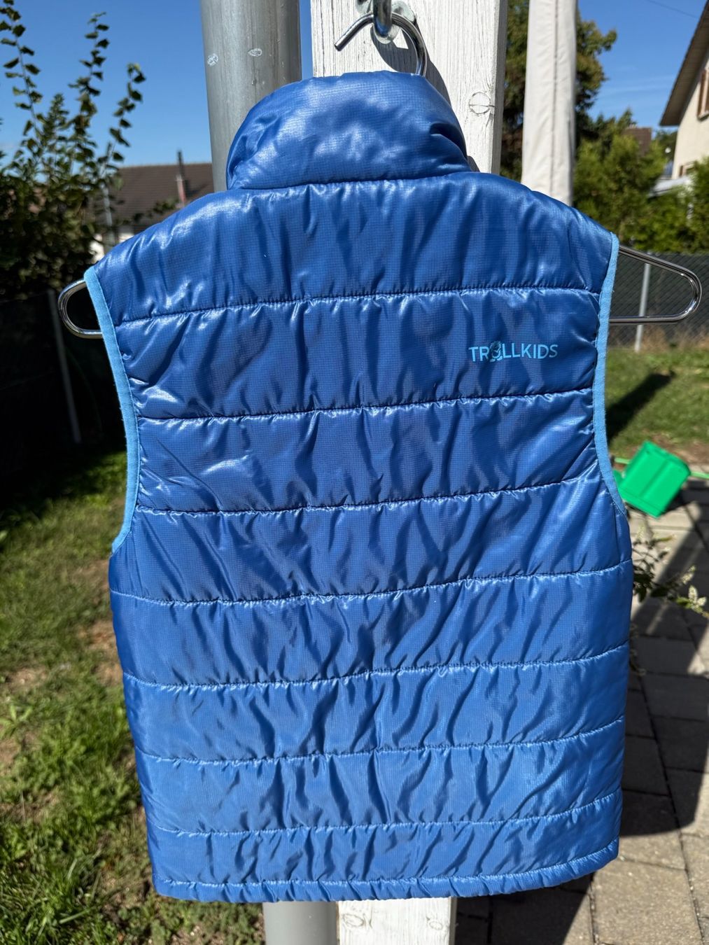 Altro abbigliamento per bambino: Trollkids Steppweste Kinder Gr. 152 blau – Usato da Zetzwil venduto da gent1974 1