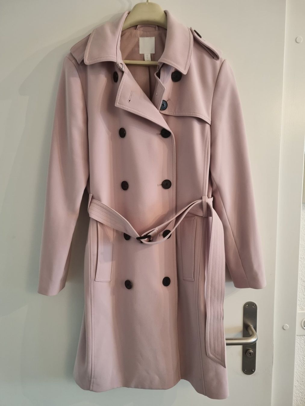 Mäntel: Mantel Trenchcoat H&M Gr. 38 – Gebraucht aus thalwil von Raishin720 2