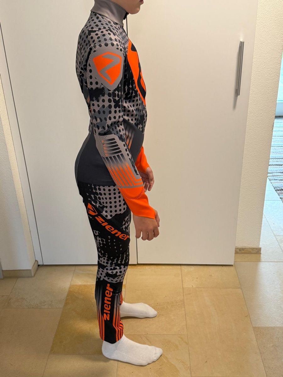 Completi: Skirenndress neu Gr. 176 – Nuovo e nell'imballaggio originale da Sörenberg venduto da dfew 2
