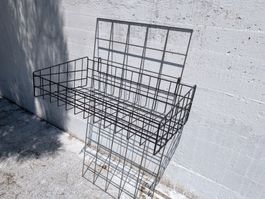 29 Displaygitter 20 Wandkörbe Ladeneinrichtung Metallgitter