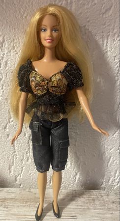🖤💛Schöne Barbie💛🖤