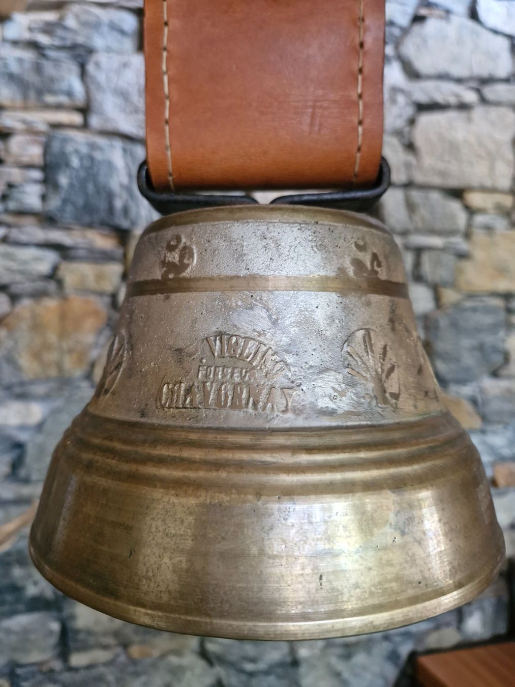 Cloches & sonnailles: Glocke Treichel – D'occasion à Guarda par rue_bpd7 1