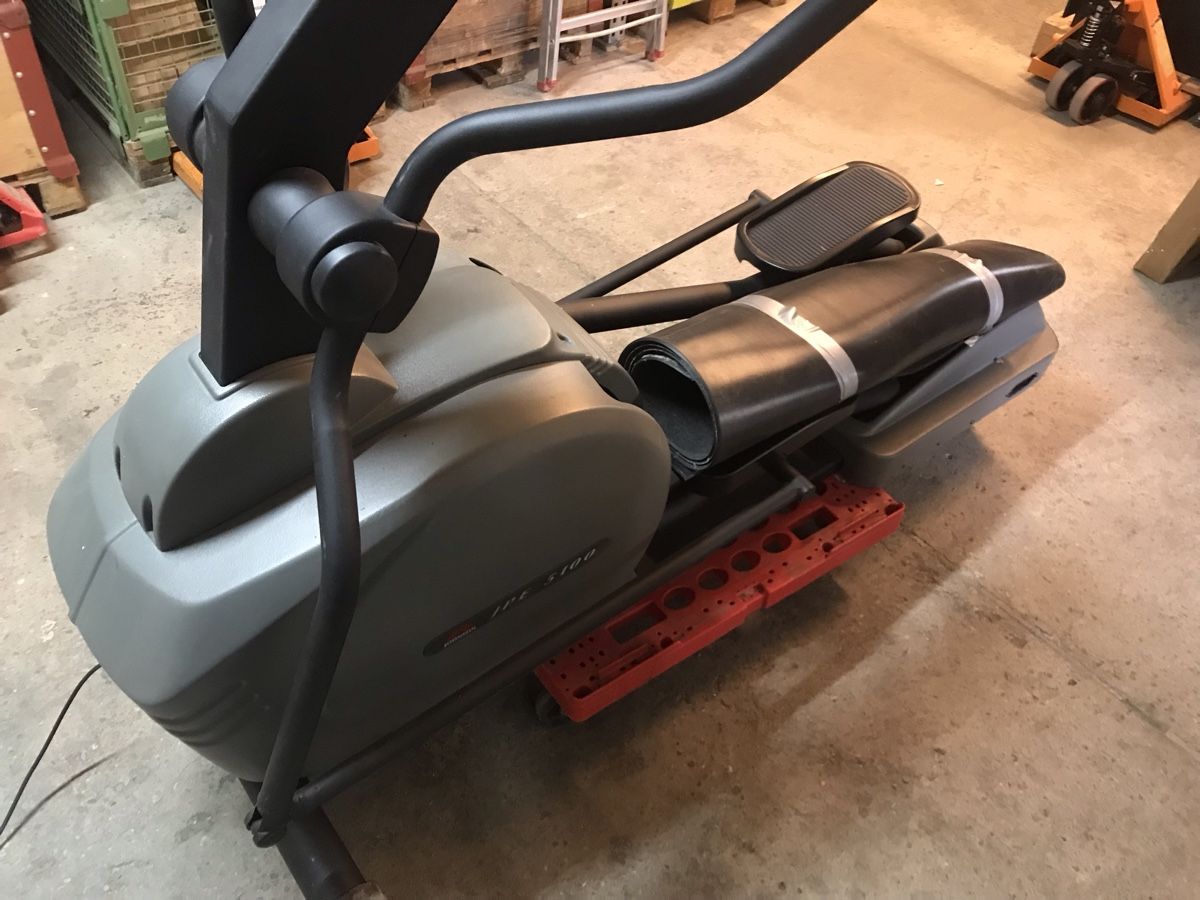 Hometrainer: Johnson Heimtrainer Ellipsentrainer -Crosstrainer Top Profi – Usato da Neuenhof venduto da Tvr2 2