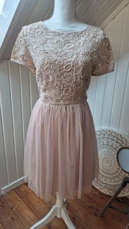 YUMI feen kleid pastell rosa 🩷 ** neu mit Etikett **  42