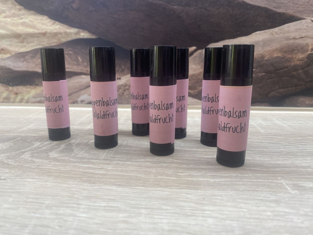 Gesichtspflege: Lippenbalsam versch. Sorten – Neu und originalverpackt aus St.Ursen von starjet 2