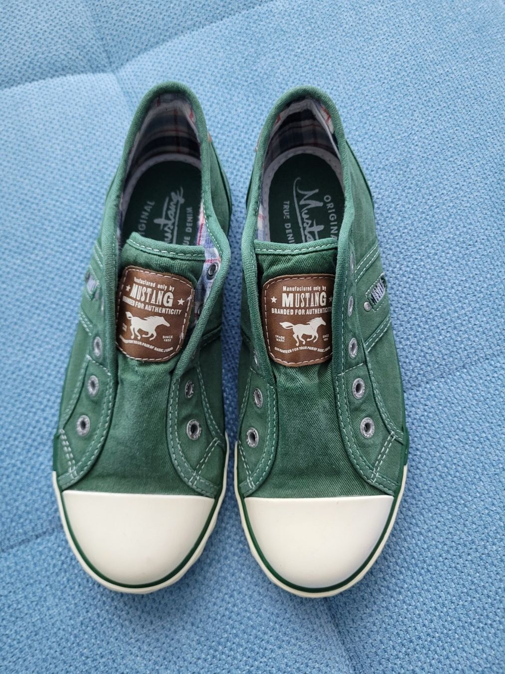 Mustang Scarpe per ragazze: Schuh – Nuovo (secondo la descrizione) da Sevelen venduto da Motchi