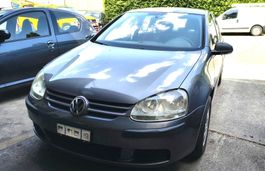 VW Golf 1.6 Frisch mit MFK Automat