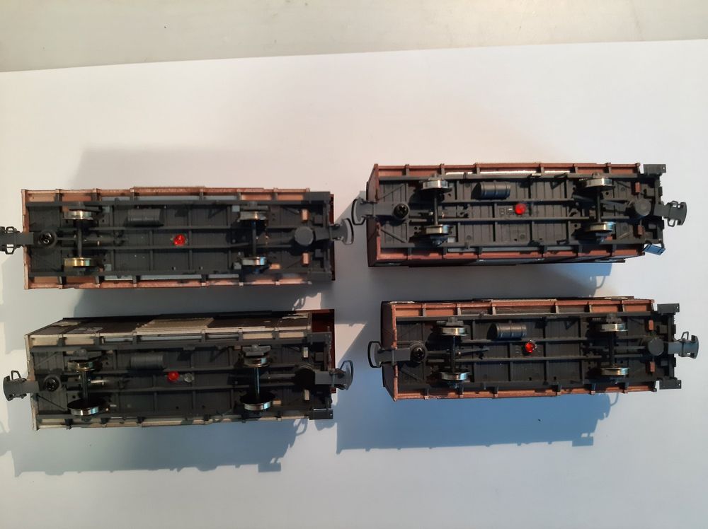 Bemo Modelleisenbahnen: Bemo H0m 7483 110 RhB Viehwagenset No 2 mit 4 Viehwagen – Gebraucht aus Thun von Schwarzsee48 4
