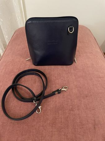 Vera Pelle Leather Shoulder Bag Navy Blue Small