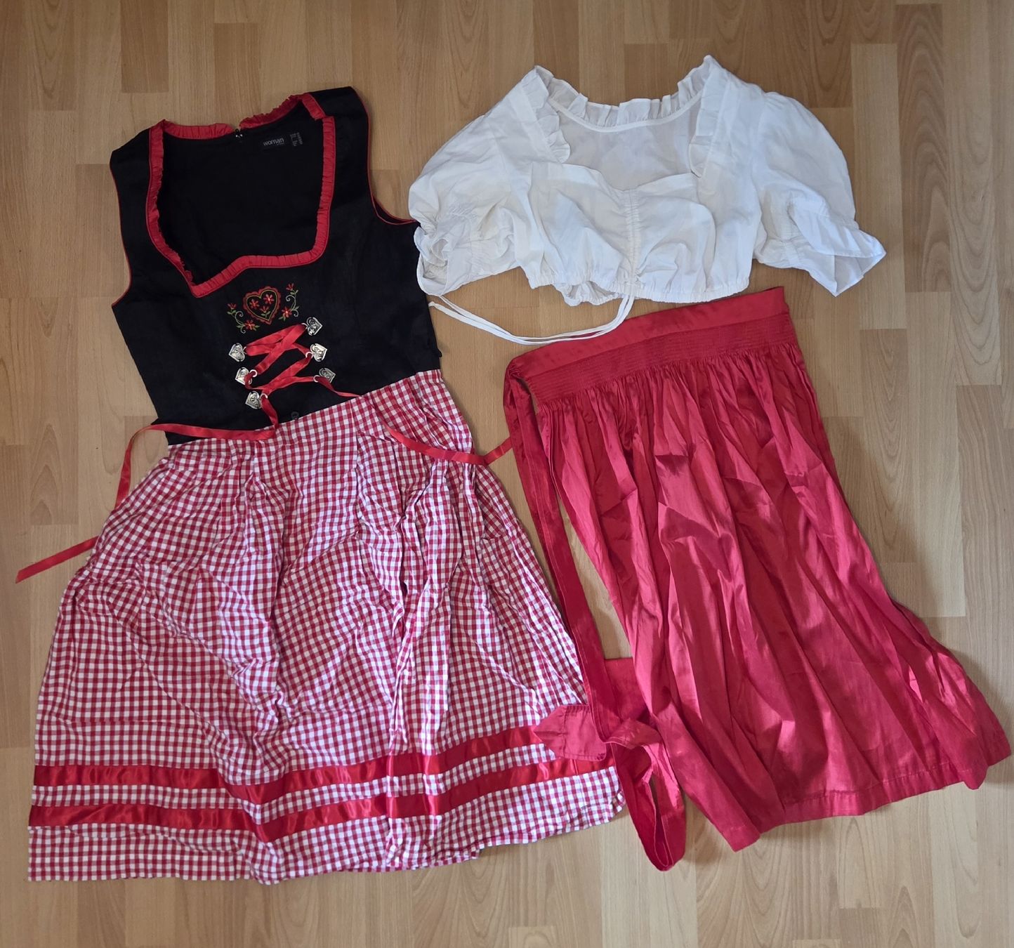 Trachtenmode: Dirndl 3-Teilig (Grösse: 40) – Gebraucht aus Winterthur von Nana114 1