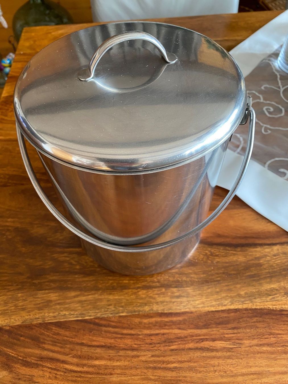 Sonstiges für Haushalt & Wohnen: Milchkesseli/Kanne swiss-made NSN18-8 INOX mit Deckel 5 Lit. – Gebraucht aus Stein AR von claire009 1