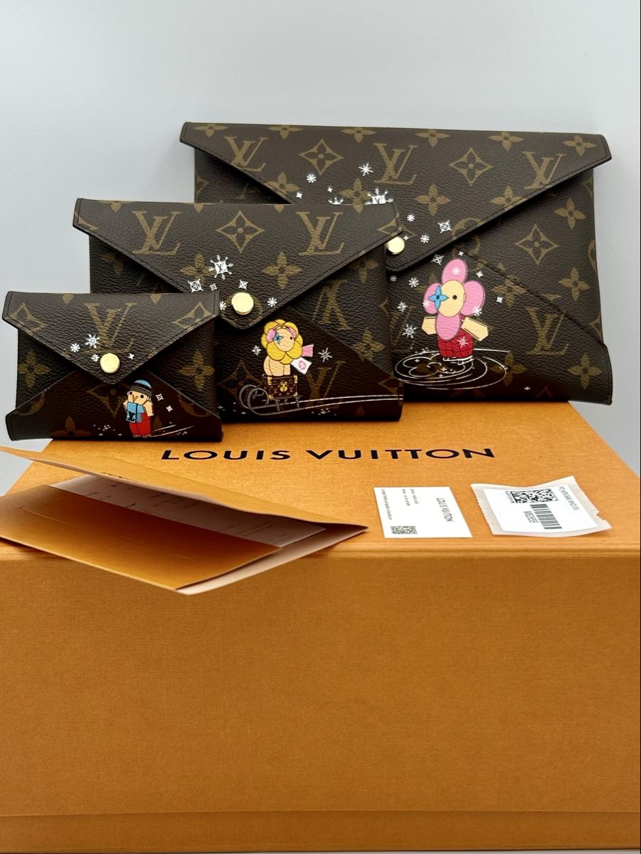 Louis Vuitton Borse da donna: LOUIS VUITTON Ensemble Pochette Vivienne Kirigami – Nuovo e nell'imballaggio originale da Schönenwerd venduto da elissa02 5