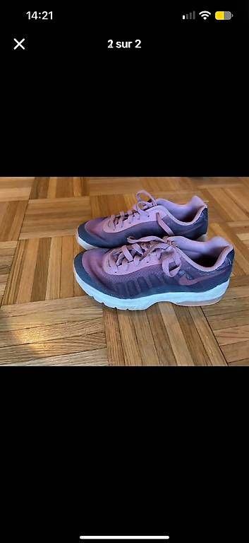 Scarpe per ragazze: Basket nike taille 35,5 – Usato da Morges venduto da flo_68sd