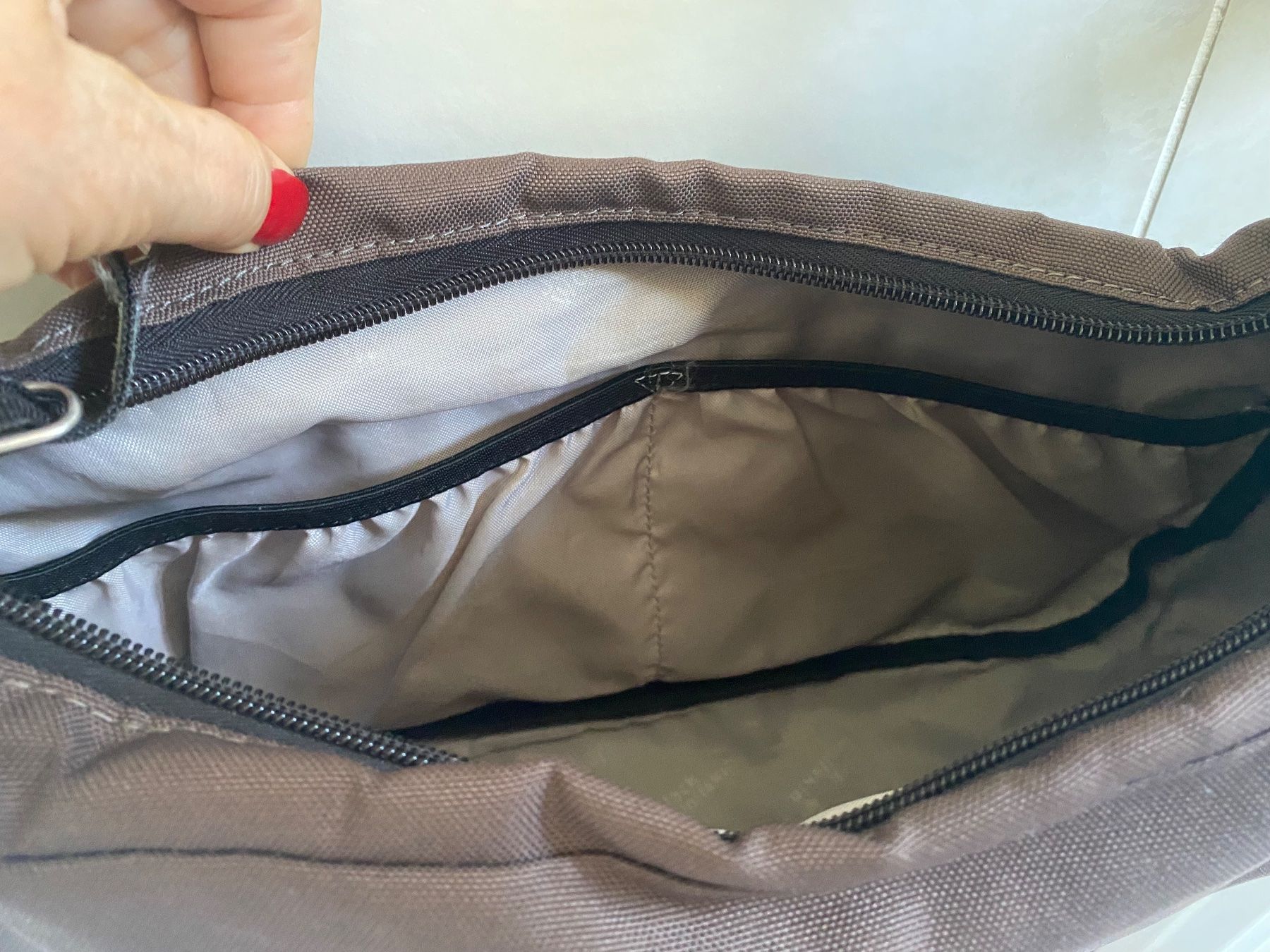 Jack Wolfskin Borse da donna: JACK WOLFSKIN Umhängetasche neuwertig – Usato da Besazio venduto da bags.2ndlife 8