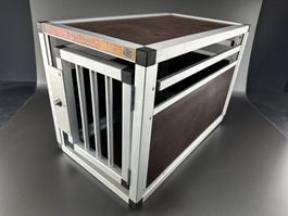 Swiss Dogbox, LBH, 60x35x40cm, Mit Türe & Verschluss