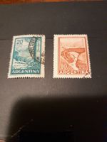 Lot de 2 timbres anciens d'Argentine, pesos différents