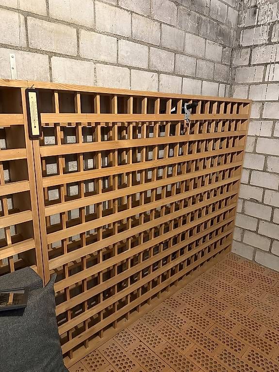 Étagères: Weinregal – D'occasion à Strengelbach par bue_j98j